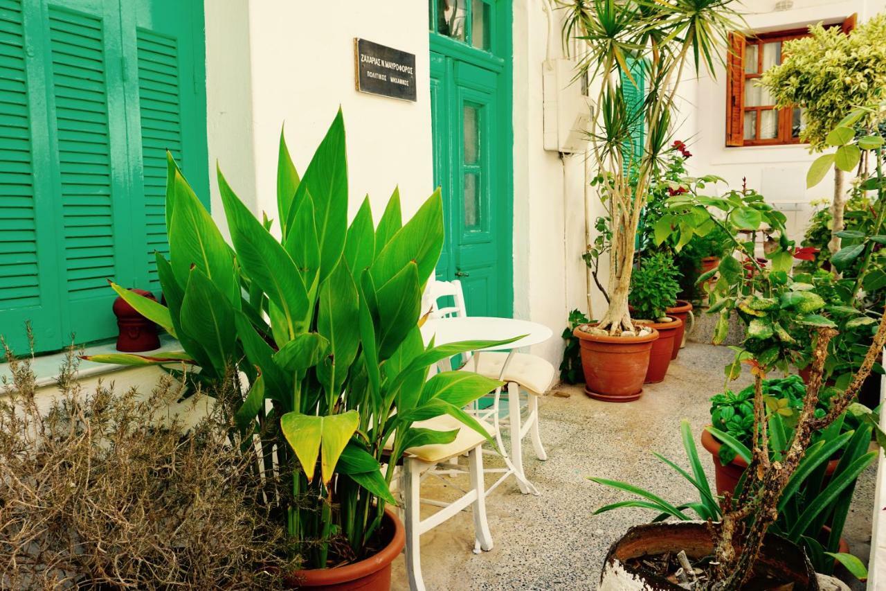 Crete Garden *