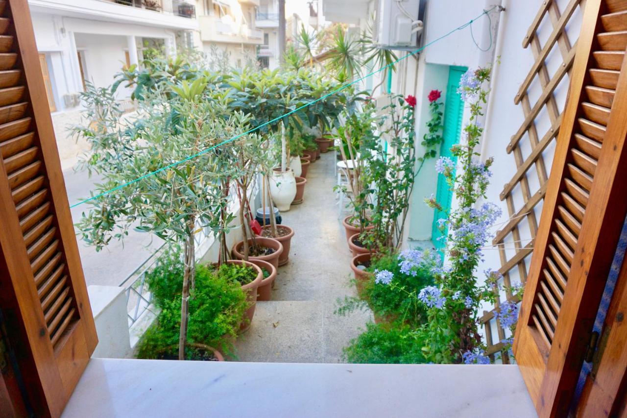 Crete Garden Apartment *