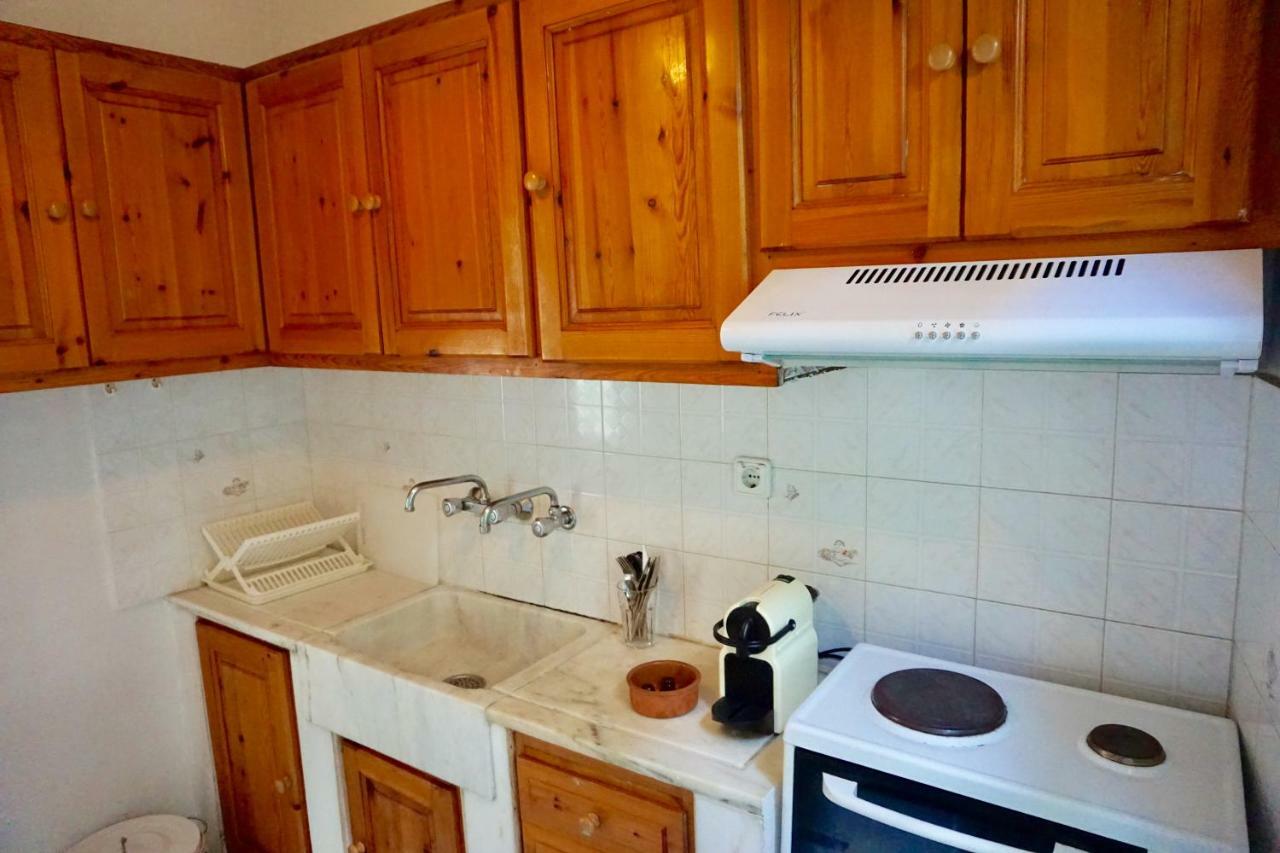 Crete Garden Apartment *
