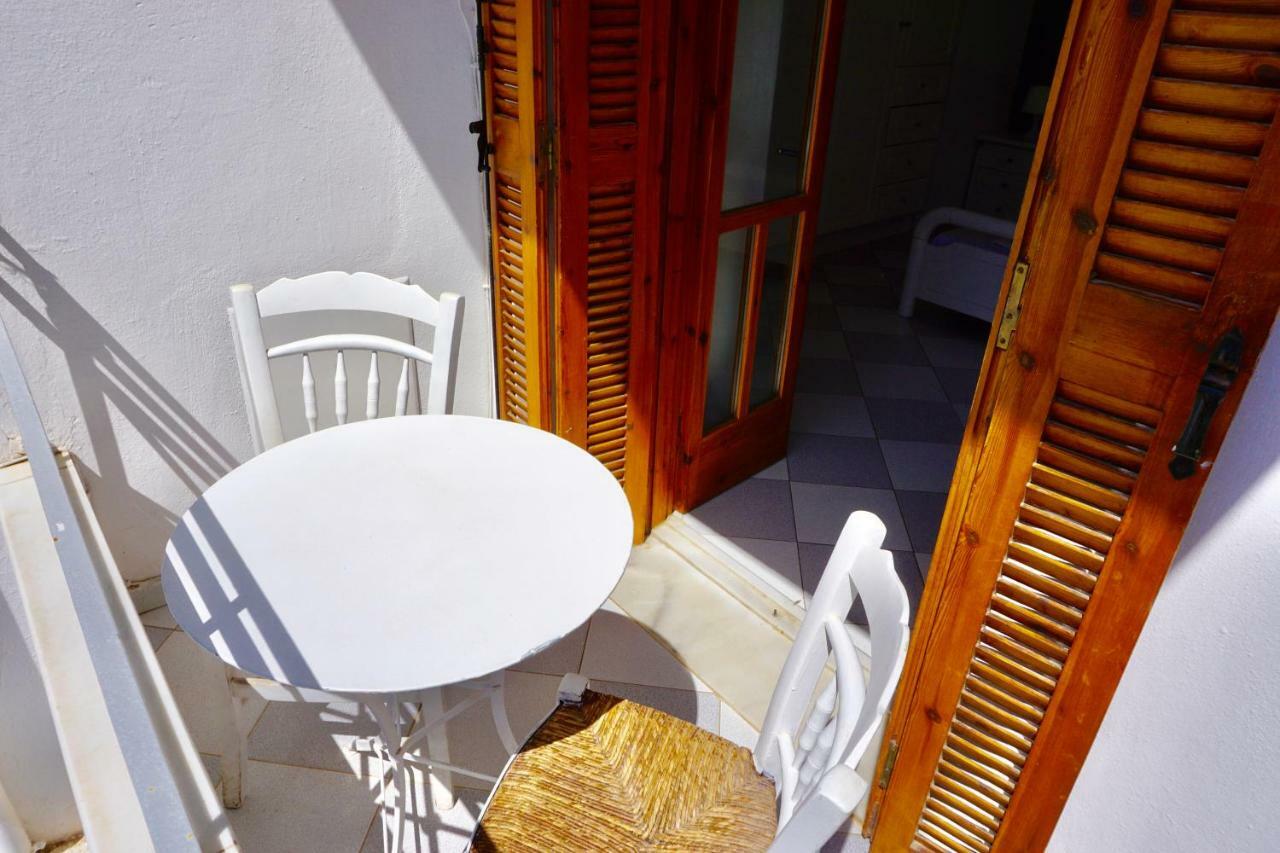 Crete Garden *